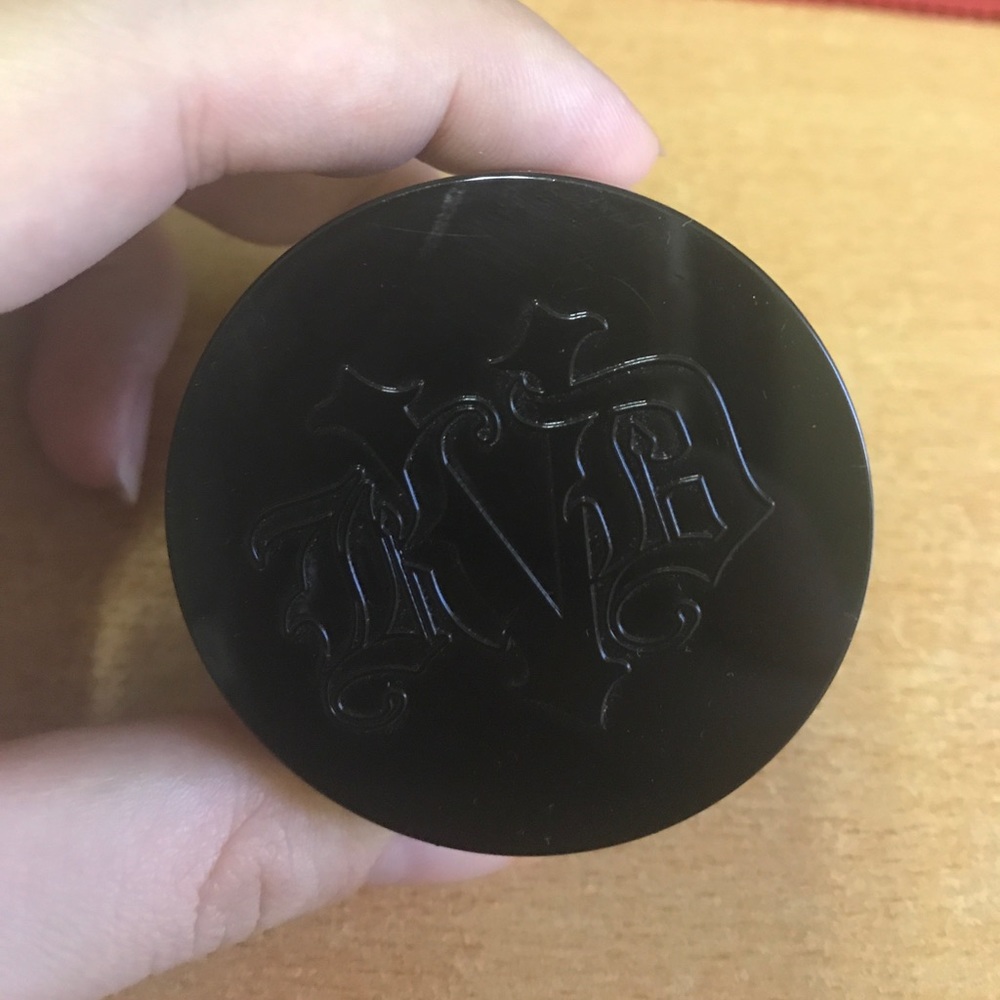 Kat Von D Lock it Setting powder